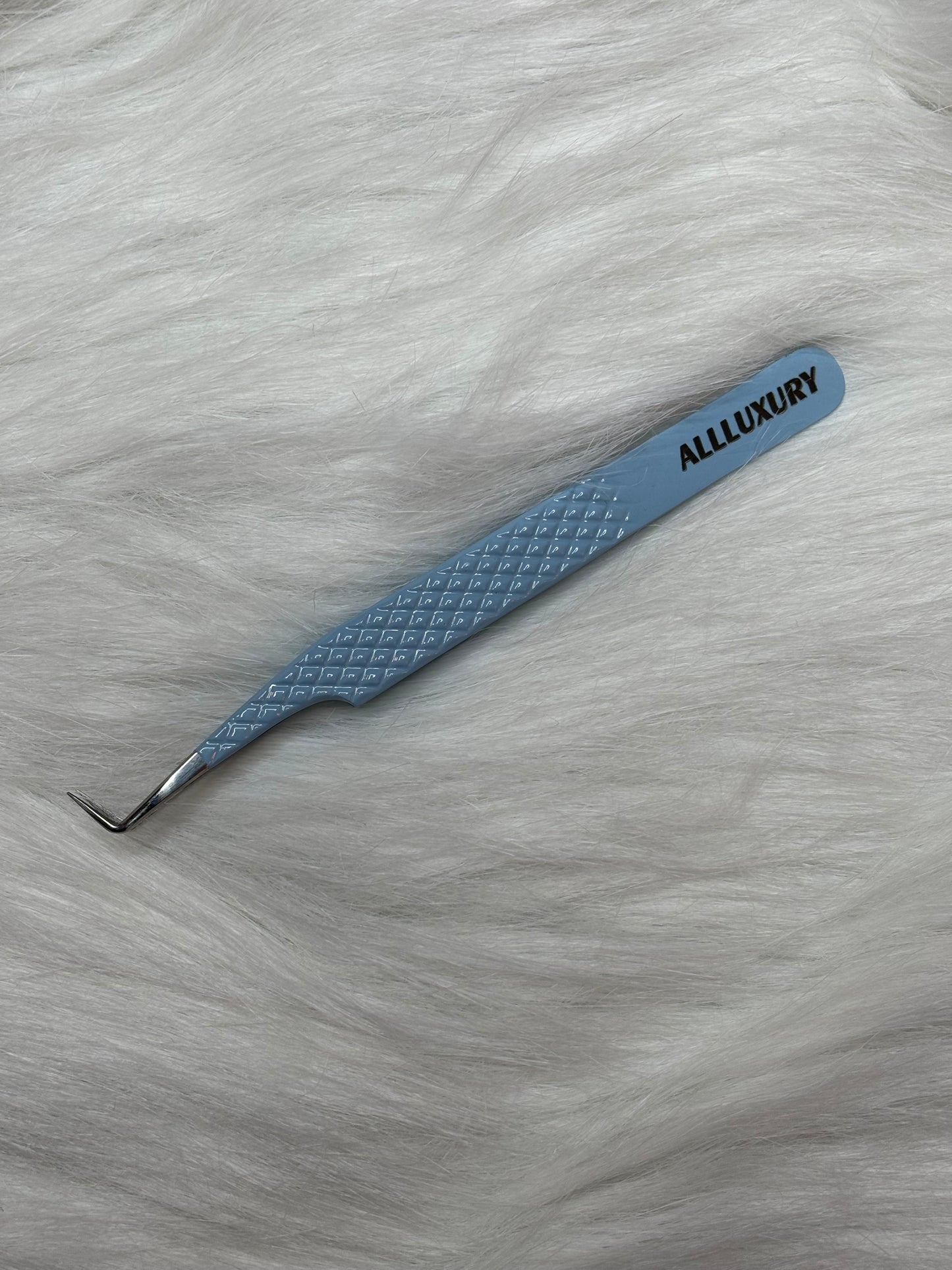 Lux Volume Tweezer